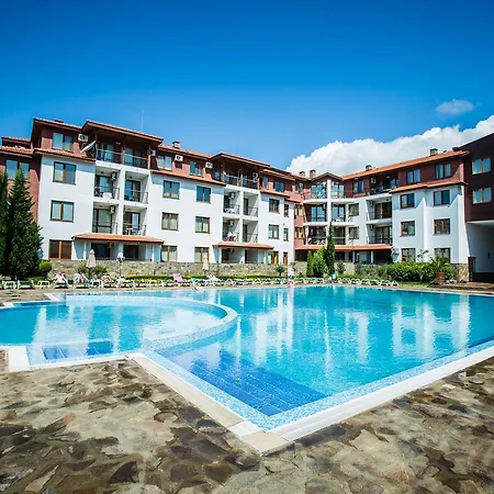 Family Apolon Hotel 2*