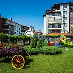 Отель Family Apolon